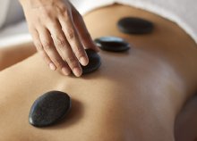 50 perces lávaköves masszázs 1 vagy 4 alkalommal az Alexa Rendel szalonban