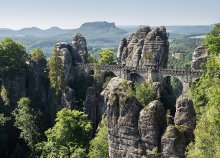 4 napos csehországi körutazás, fakultatív kirándulással a Bastei-sziklákhoz, busszal, reggelivel