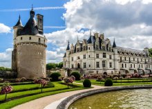 A Loire-menti kastélyok – 4 napos körutazás, repülőjeggyel, illetékkel, reggelivel, 4*-os szállásokkal