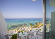 8 napos nyaralás 2 főre Cipruson, repülővel, félpanzióval, a Silver Sands Beach*** Hotelben