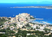 Csillagtúrák Korzikán tengerparti pihenéssel, buszos utazással, reggelivel