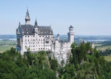 6 napos utazás Tirolba, bajor kastélyokhoz, Münchenbe és a Dolomitokba, busszal, reggelivel, idegenvezetéssel