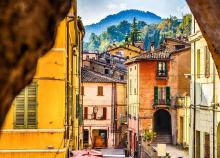 5 napos körutazás Emilia-Romagna és San Marino érintésével, repülőjeggyel, illetékkel