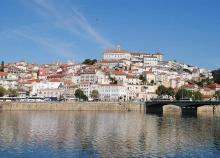 6 napos kirándulás Közép-Portugáliában lisszaboni és portói városnézéssel, repülőjeggyel, illetékkel