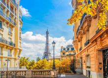 Nyárbúcsúztató városnézés Párizsban, repülőjeggyel, illetékkel, reggelivel, 3*-os szállással