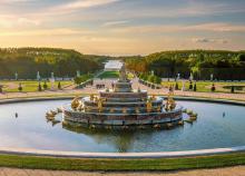 Párizsi városnézés Versailles és a Loire-völgyi kastélyok meglátogatásával, busszal, reggelivel, 3*-os szállás