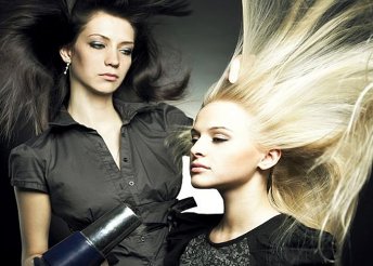 Légy ellenállhatatlan és hódíts az új frizuráddal! Női hajvágás, tápláló hajpakolással és fejmasszázzsal