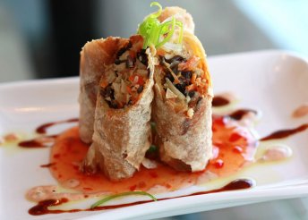 Kóstold meg az 5 fogásos Seafood tálat másodmagaddal a Hanoi Pho étteremben!