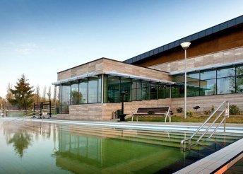 3 különleges nap Nyírbátorban 2 főnek - félpanzió, belépő minden napra a Sárkány Wellness és Gyógyfürdőbe