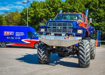 5 körös Monster Truck élményvezetés