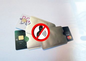 Leolvasást védő tok érintős bankkártyákhoz