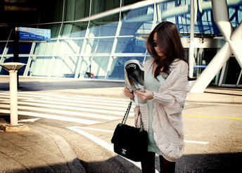 Divatos, denevér ujjú kötött kardigán két színben