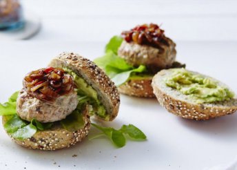 EASE Therapy hamburgerkészítő kurzus egészségesen – tönkölyös buci, házi majonéz, ajvár, házi húspogácsa