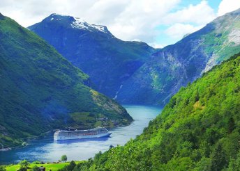8 napos kaland hajóval, vonattal a norvég fjordokban a Lofoten-szigetekig, repülőjeggyel, illetékkel