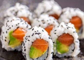 22 darabos sushi tál a Sushi Gardenben, a Kálvin térnél