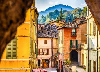 5 napos körutazás Emilia-Romagna és San Marino érintésével, repülőjeggyel, illetékkel