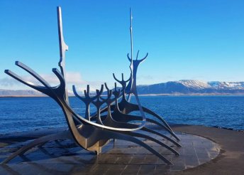 5 napos izlandi csillagtúra a gejzírek és vulkánok szigetén, repülőjeggyel, illetékkel, reggelivel