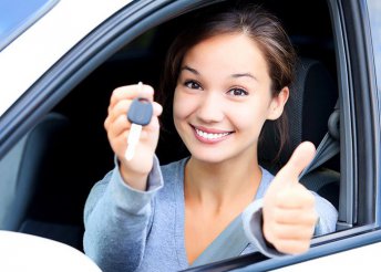 2 x 50 perc gyakorló vezetés jogosítvánnyal rendelkezőknek az ATILOS Autósiskola jóvoltából