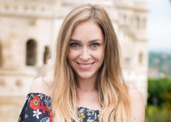 1 órás portréfotózás Budapesten, otthonodban vagy szabadtéren a Marton Balázs Photography-tól