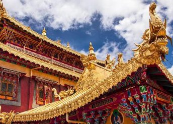 Nagykörút Dél-Kínában Jangce hajóúttal, repülőjeggyel, illetékkel, reggelivel, a hajón teljes ellátással