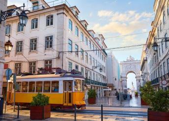 8 napos körutazás Portugáliában, repülőjeggyel, helyi buszos utazással, reggelivel, idegenvezetéssel