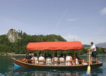 6 napos kirándulás Szlovéniában, busszal, reggelivel, 3*-os szállodában, idegenvezetéssel