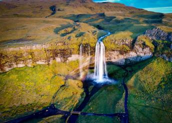 Izlandi csillagtúra Reykjavíkból, repülőjeggyel, illetékkel, 3*-os szállással, reggelivel, idegenvezetéssel