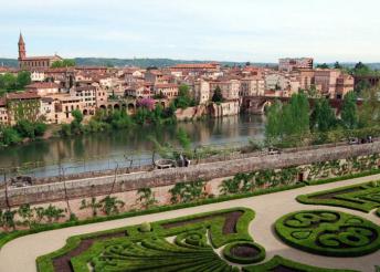 9 napos körút Dél-Nyugat-Franciaország, repülőjeggyel, helyi buszos utazásokkal, reggelivel, idegenvezetéssel