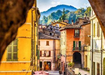 5 napos körutazás Emilia-Romagna és San Marino érintésével, repülőjeggyel, illetékkel