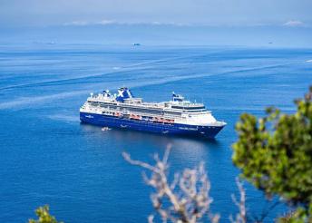 Celebrity Cruises szilveszteri hajóút Balitól Szingapúrig, repülőjeggyel, illetékekkel