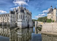 Városnézés Párizsban és látogatás a Loire-völgyi kastélyokhoz, reggelivel, busszal