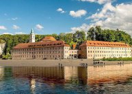 4 napos kaland a Dunánál szárazföldön és vízen, busszal, félpanzióval, idegenvezetéssel