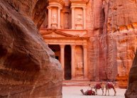 5 napos körutazás Jordániában, repülőjeggyel, illetékkel, félpanzióval, idegenvezetéssel