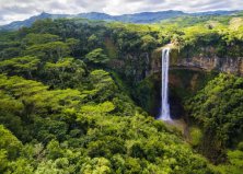 Nyaralás a paradicsomi Mauritiuson, 9 éjszaka 4*-os szállással, félpanzióval, repülőjeggyel, illetékkel