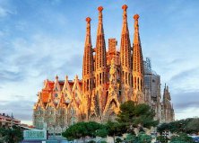 5 napos városnézés Barcelonában, repülőjeggyel, illetékkel, félpanzióval, 3*-os szállással