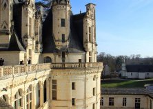 Párizsi városnézés Versailles és a Loire-völgyi kastélyok meglátogatásával, busszal, reggelivel, 3*-os szállás